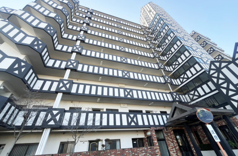 ブリティッシュティンバー泉佐野