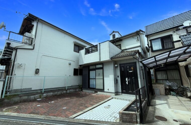 和泉市伏屋町三丁目　戸建